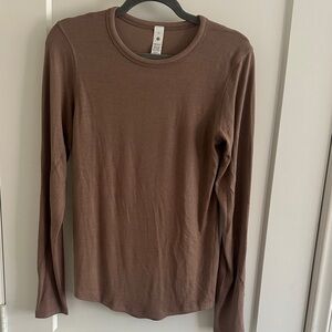 Lululemon hold tight long sleeve